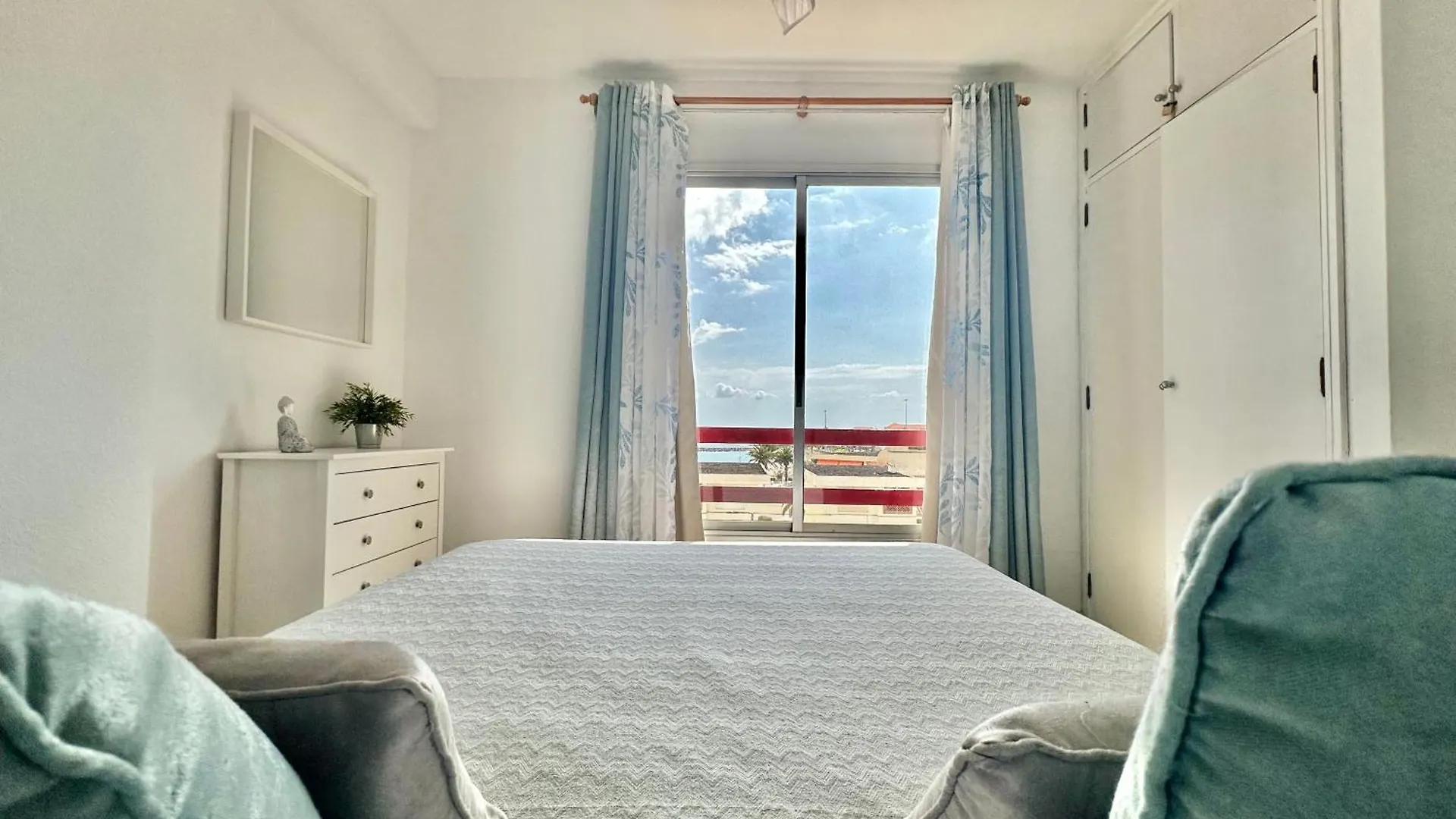 Sunbeach Apartment Arona